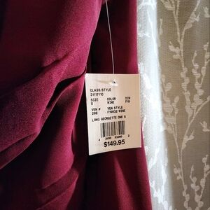 David bridal dress NEEW